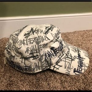 Armani Exchange men’s hat